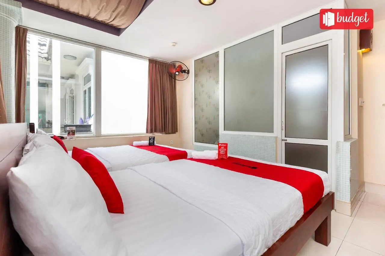 RedDoorz Nguyen Khang Hotel Tran Nao Ho Chi Minh-stad