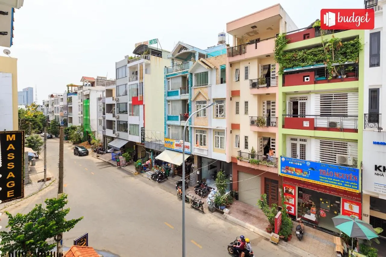 Reddoorz Nguyen Khang Hotel Tran Nao Ho Chi Minh City
